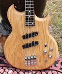 Chowny SWB Bass Body.jpg