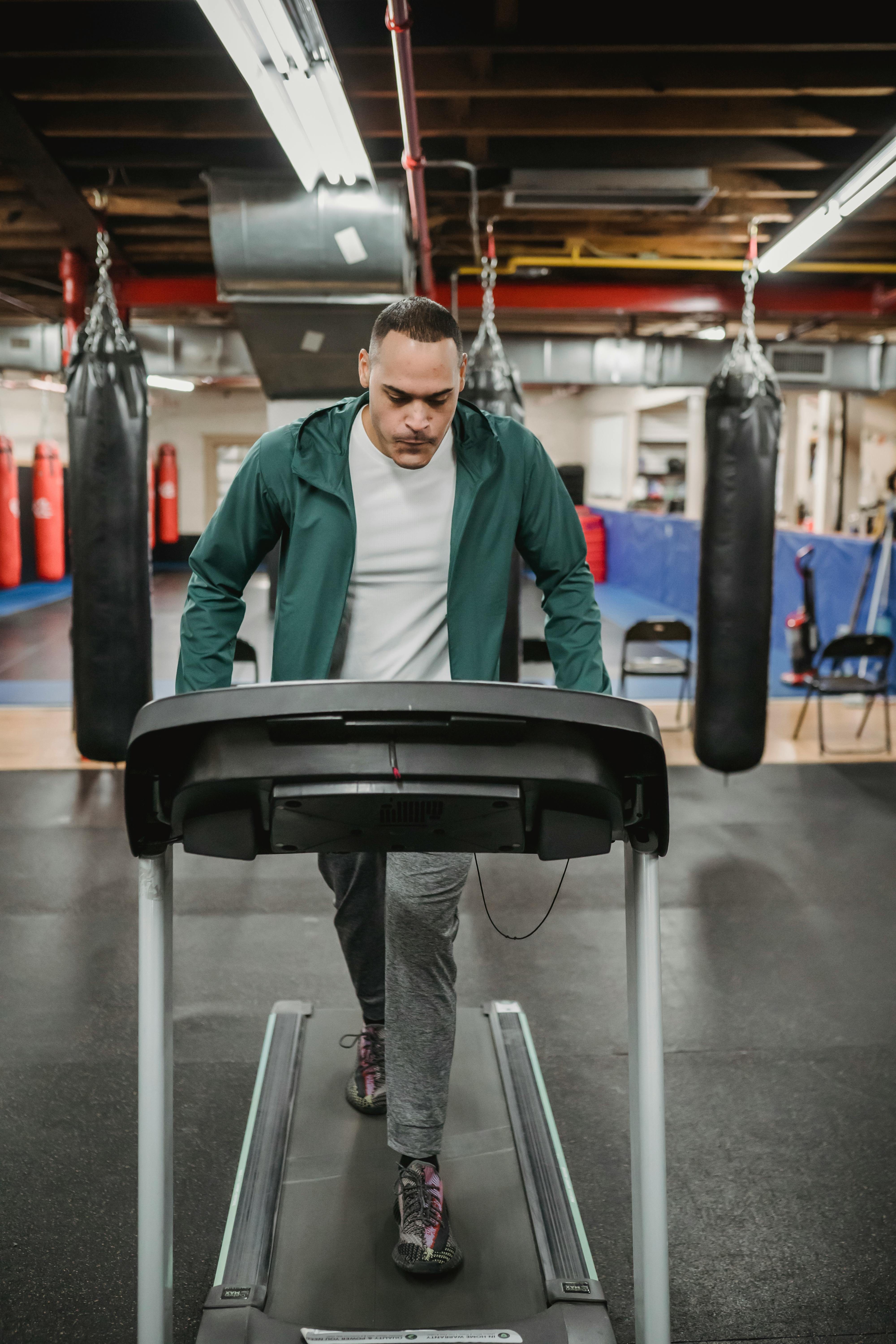 A Treadmill Exercise Routine Provides Advantages for Your Health