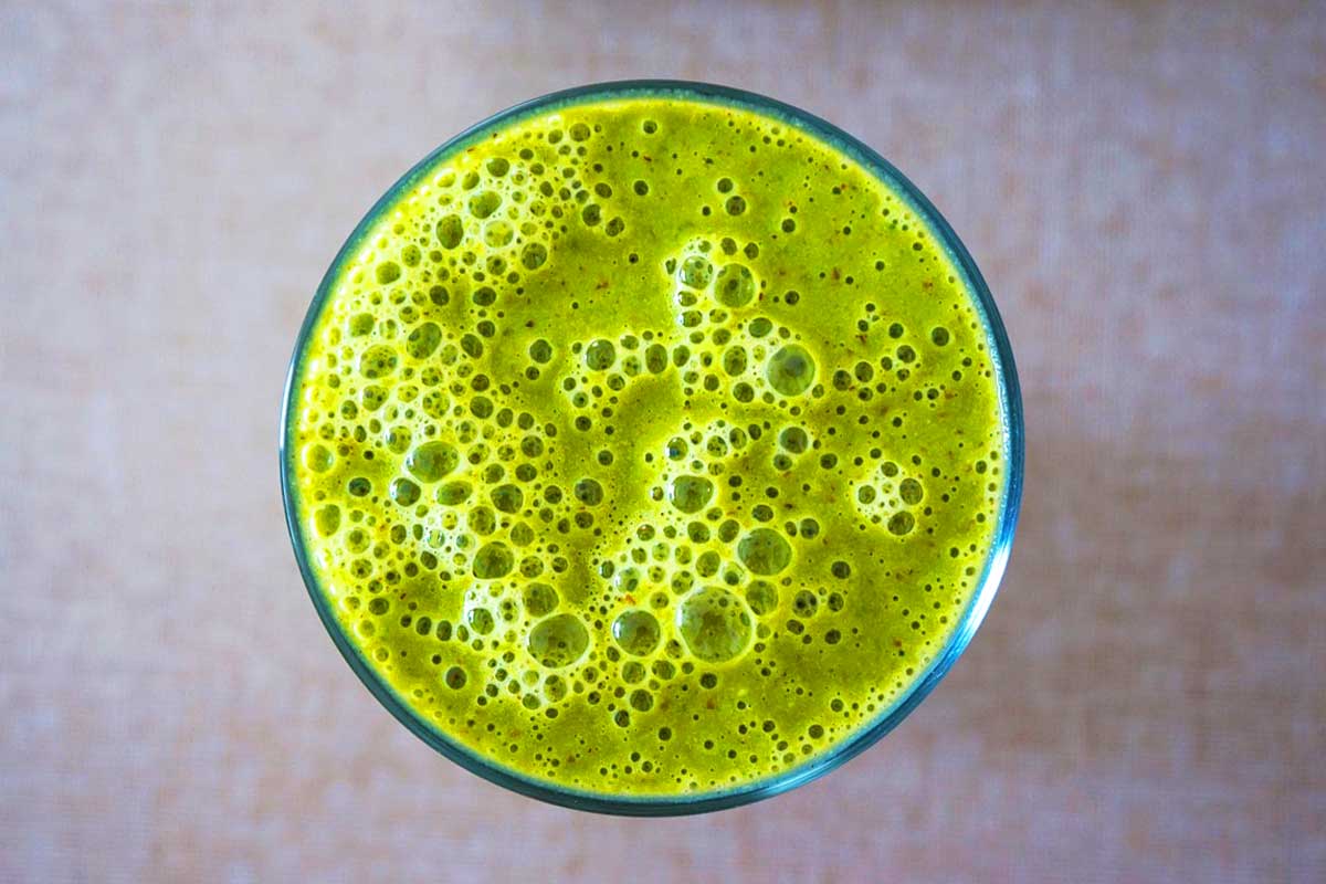 Grüne Power: 5 Gründe, warum grüne Smoothies das Must-Have in deiner Sportler-Ernährung sind