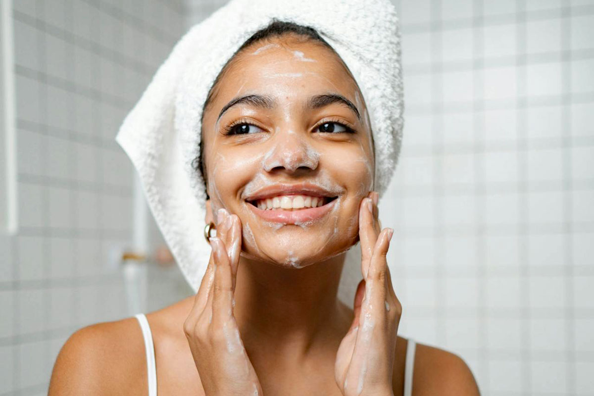 Rejuvenate Your Skin: The Science Behind Overnight Skincare