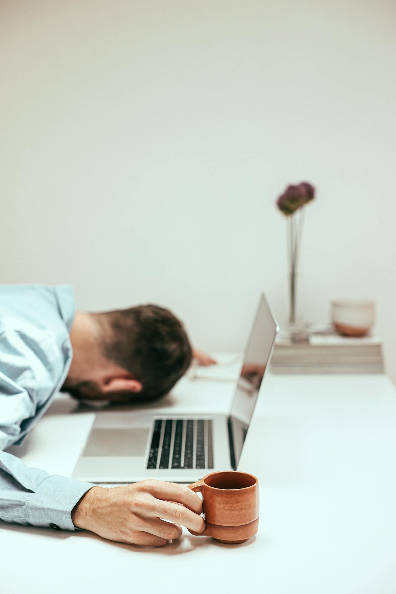 Promoting Employee Wellness: The Power of Naps at Work